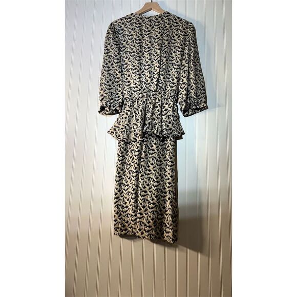 VTG Alexis Wrap Dress Size 4 80s Peplum Abstract Artsy Print Midi Retro Chic - Picture 4 of 8